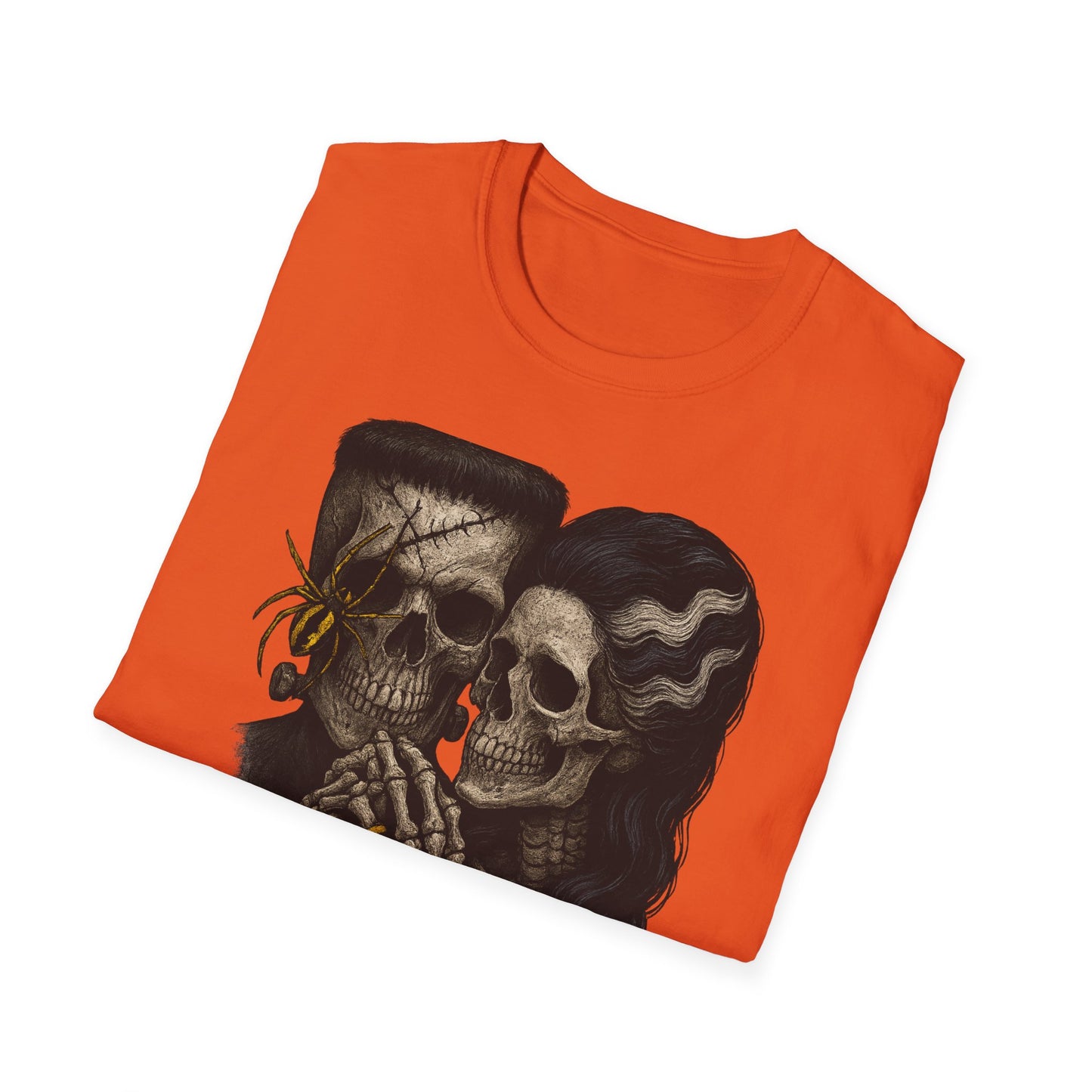 Romantic Halloween Frankenstein Skull Loving Graphic Tee-Shirt