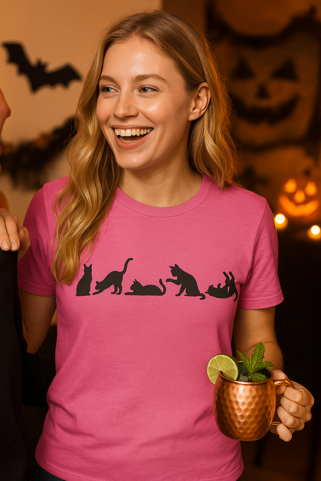 Halloween Cat Lover's Cat Silhouette Softstyle Tee-Shirt