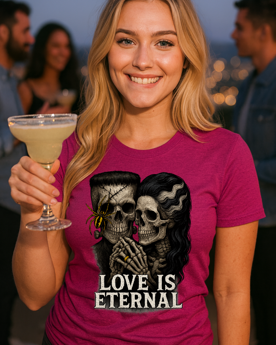 Romantic Halloween Frankenstein Skull Loving Graphic Tee-Shirt